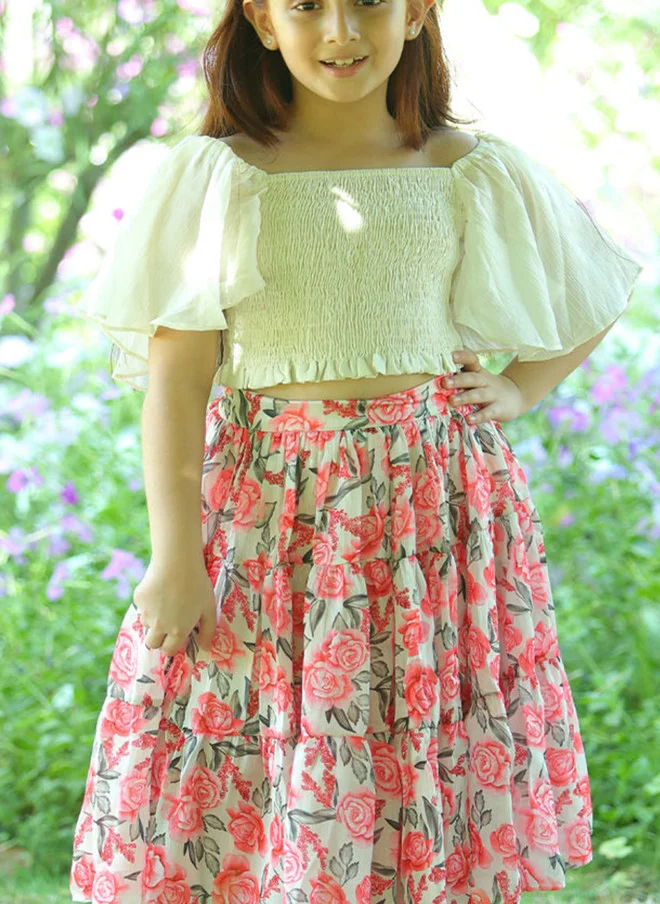 Luxe & Hardy بلوزة شيفون قصيرة الأكمام بتصميم ذاتي للبنات مع تنورة